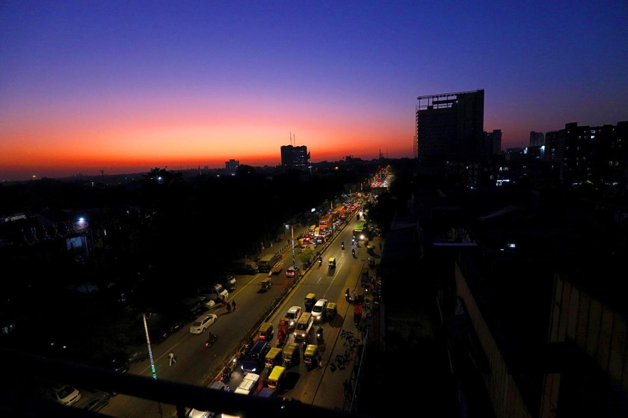Staybook Hotel Aira New Delhi Railway Station Paharganj Dış mekan fotoğraf